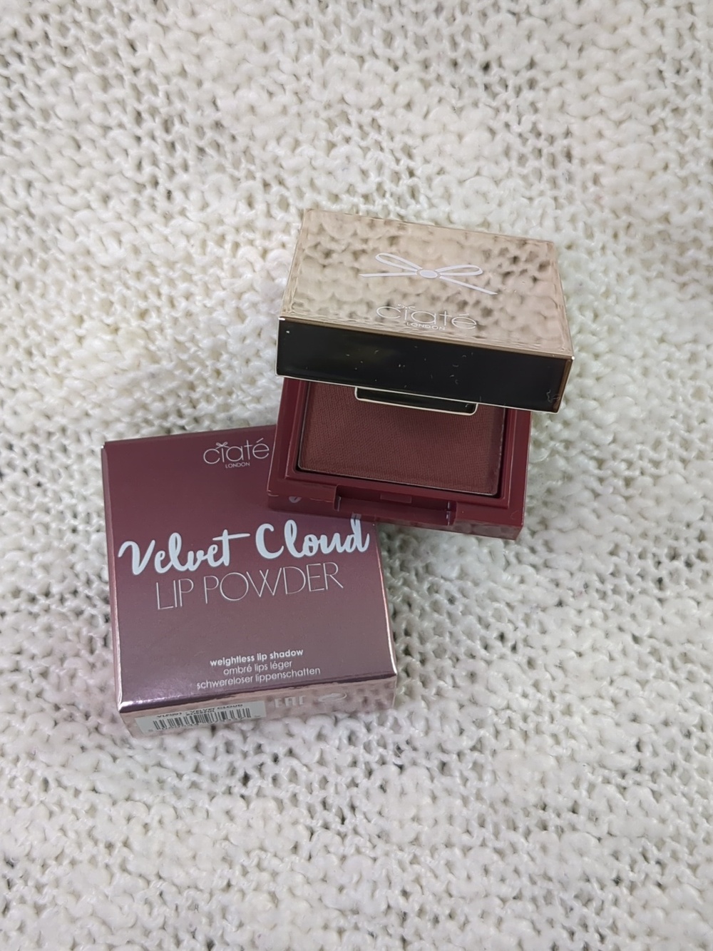 Ciaté London Velvet Cloud Blissful Lip Powder, 3ml/0.10oz.